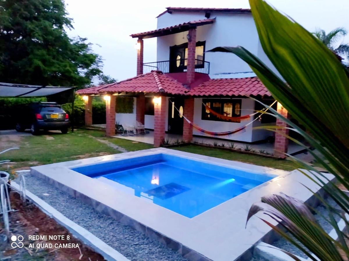 Casa Campo Emaus Caucasia Exterior foto